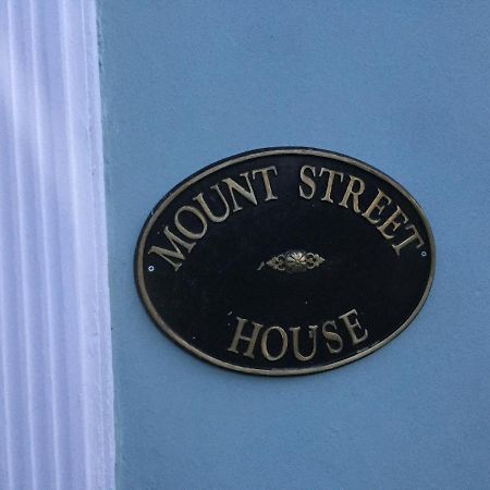 Mount Street House Bed & Breakfast Brecon Bagian luar foto