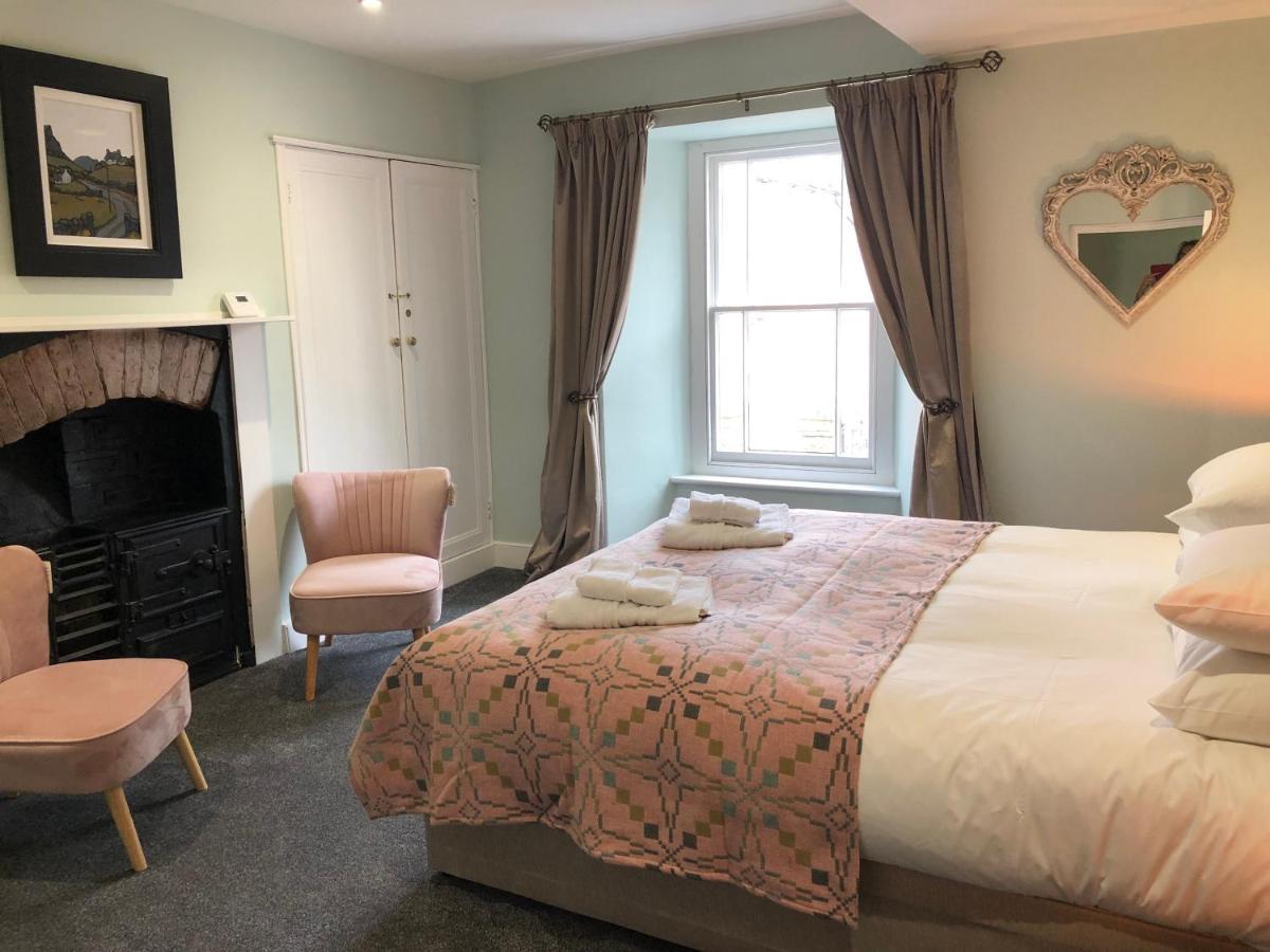 Mount Street House Bed & Breakfast Brecon Bagian luar foto